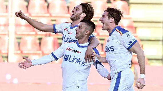 Lecce, tripletta di Strefezza nel 6-0 alla Primavera: Umtiti, Blin e Oudin in permesso
