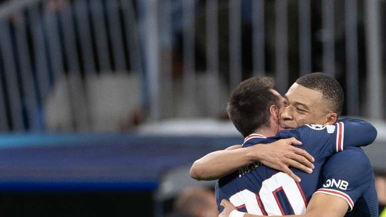 Qatar, pronte Argentina e Francia.  CorSera: “La maggior parte dei tifosi tifa Messi e non Mbappé”