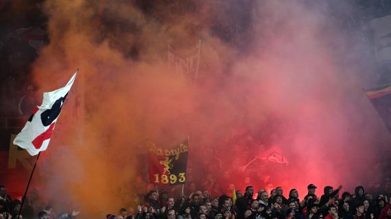 The Undertaker veste la terza maglia del Genoa. E il Cagliari risponde con Pully