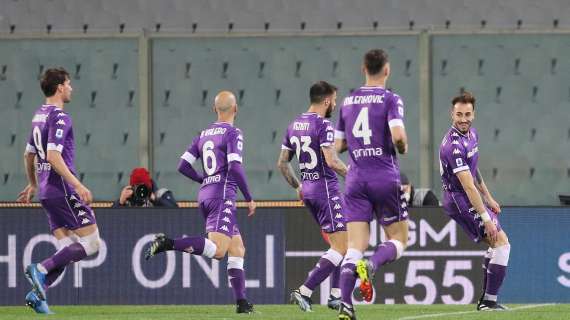 VIDEO - Fiorentina, tifosi ai Campini: "Rispettate la maglia". Domani la sfida col Parma
