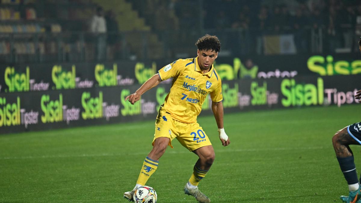 Frosinone-Sampdoria 3-0, le pagelle: Ghedjemis inarrestabile, Raimondo bomber di razza. Viti un disastro 