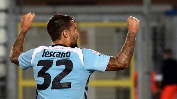 Ai rumors di mercato e alle critiche, Lescano risponde con un gol. E il Pescara gioisce