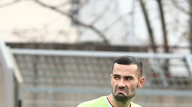 Torres, si guarda ancora al mercato. Tra gli svincolati, nel mirino c'è Marcone