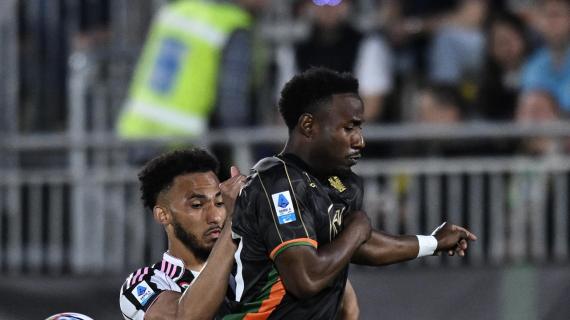 Venezia, Yeboah rivela: "Ho chiesto di calciare il rigore ad Adorante"