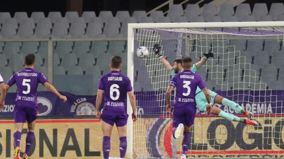 Fiorentina-Napoli, Terracciano rende omaggio a Kvaratskhelia: "I campioni sono così"