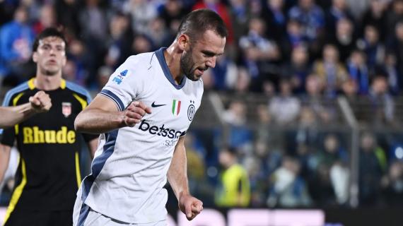 Inter, De Vrij al 45': "Mettiamo più convinzione in campo, diamo ritmo"