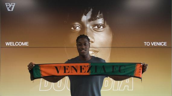 Il Venezia acquista Issa Doumbia, il "giovane veterano" della Serie C