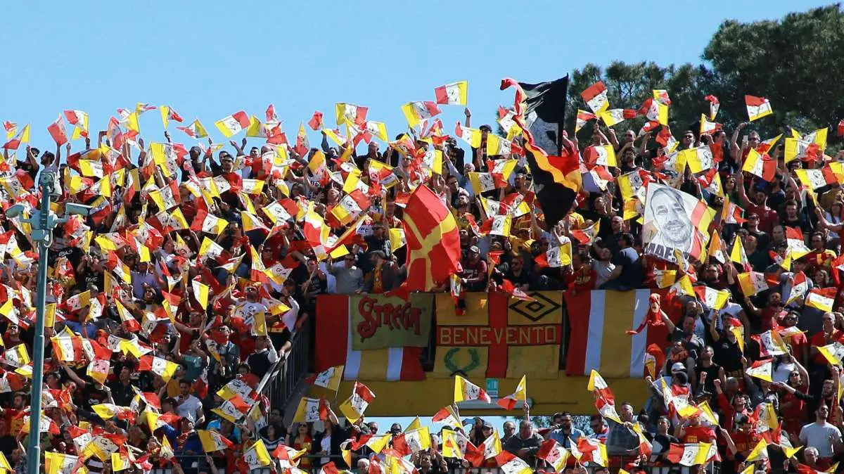 Un diciassettenne tra i pali del Benevento: ecco Alessandro Nunziante
