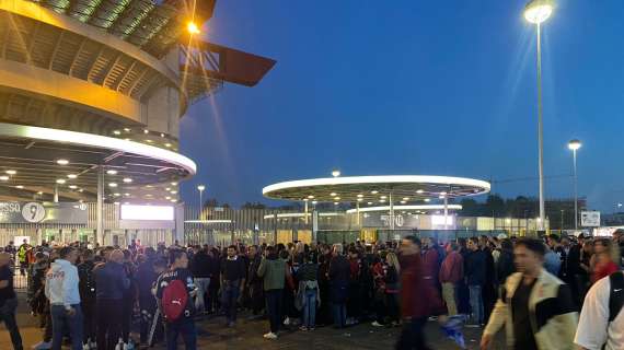 TMW - Milan-Chelsea, Blues arrivati a San Siro: previsti 75.000 spettatori al Meazza