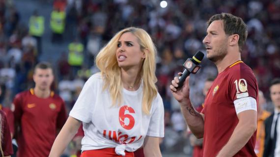 Ilary Blasi e la frecciata social a Spalletti sulle note di 'Piccolo uomo'