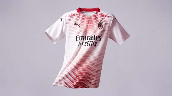 Il Milan presenta la seconda maglia per la stagione 2020-2021. Ecco le immagini