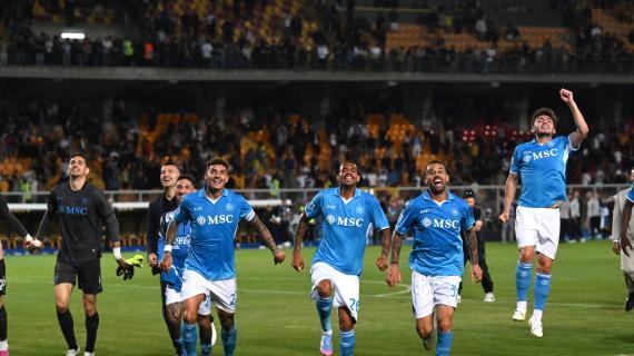 Napoli, tre punti che avvicinano allo scudetto. Il Mattino in prima pagina: "È qui la festa"