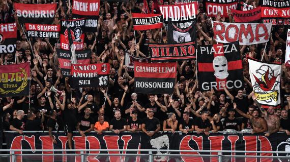 La Curva Sud carica il Milan: "Napoli ci aspetta e ci odia. Per noi è LA trasferta"