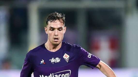 Fiorentina-Parma, i convocati di Montella: torna Lirola. Out Caceres
