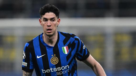 Inter, Bastoni: "L'ultimo derby c'è costato un trofeo. C'è voglia, pronti per stasera"