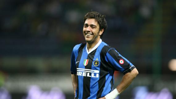 Recoba ricorda gli anni all'Inter: "Ho giocato con i migliori attaccanti del mondo"