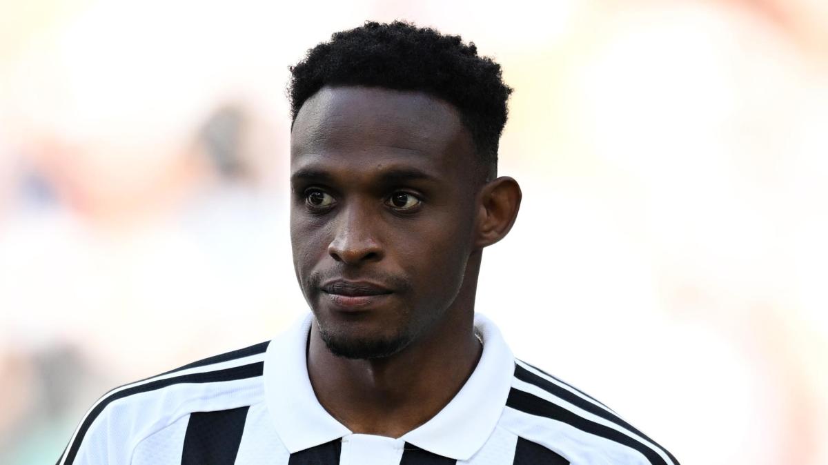 Juventus, Lucumì: "La squadra ha fatto un bel lavoro. Stiamo migliorando"