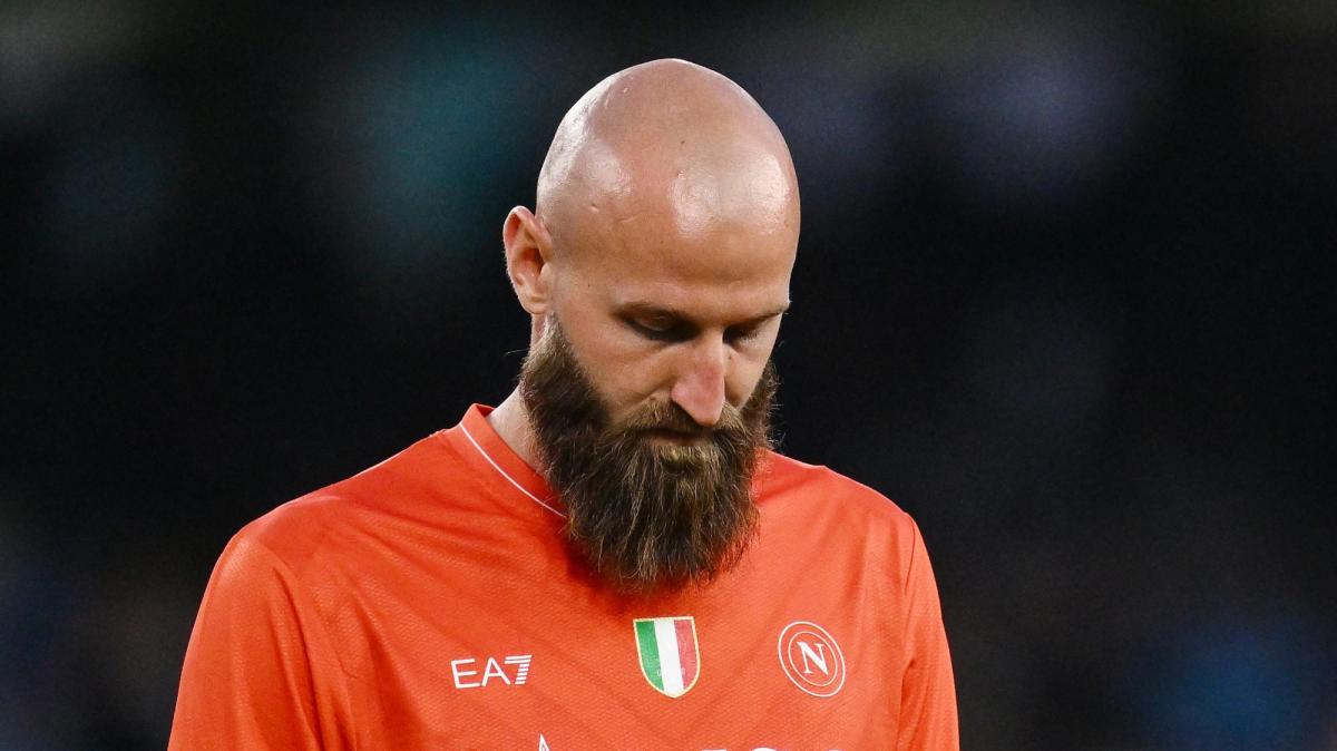Napoli, prima le cessioni e poi gli acquisti: da Milinkovic-Savic a Zerbin, ecco il piano delle uscite