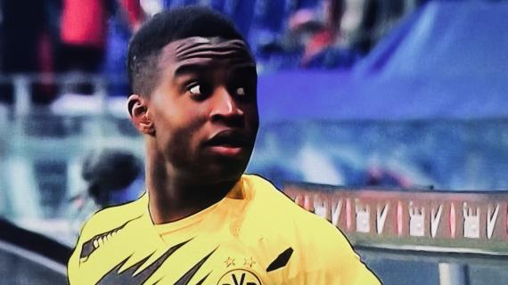 Borussia Dortmund, ora il baby Moukoko può rinnovare fino al 2025: filtra ottimismo