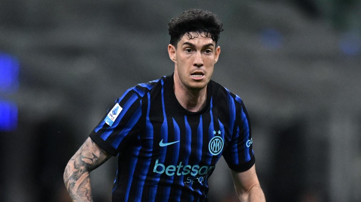 Bastoni festeggia lo scudetto con l'Inter: "Non sono mai stato solo, questo significa di più"