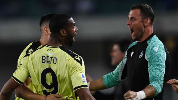 FOTO - L'Udinese vince ancora, battuto l'Hellas al Bentegodi. Le migliori immagini del match