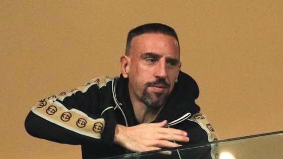 Fiorentina, Ribery: "Restate al sicuro e in salute. Coraggio Italia! Forza Firenze"
