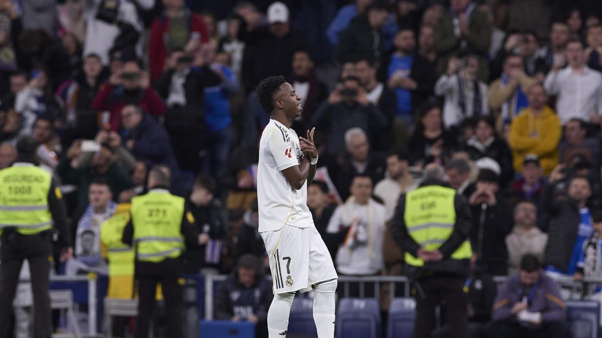 Real Madrid, il rinnovo di Vinicius è in stand-by: 5 big di Premier sulle tracce del brasiliano