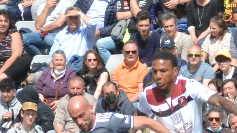 Bari, tutto fatto per il ritorno in Puglia di Folorunsho: il giocatore è atteso in città martedì