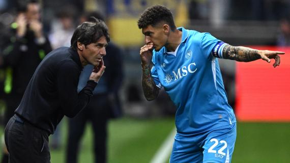 Duello Napoli-Juve in panchina, La Gazzetta dello Sport apre: "Conte in sospeso"