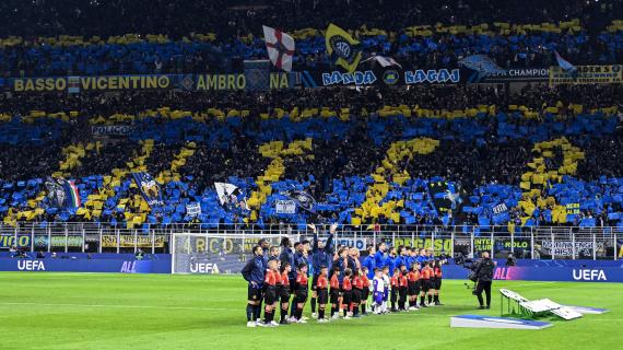 Inter-Barcellona, lo spettacolo è anche sugli spalti. Ecco la coreografia nella bolgia di San Siro