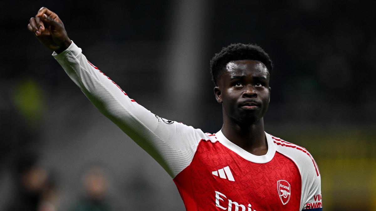 Saka non si muove dall'Arsenal: firmato il rinnovo quinquennale, manca solo l'annuncio 