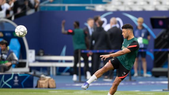 Oxlade-Chamberlain vuole tornare in Inghilterra: il Besiktas prende tempo per decidere