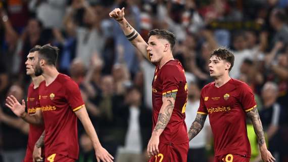 FOTO - La Roma vince la prima edizione della Conference League: Zaniolo-gol nella storia