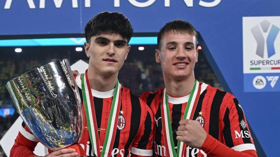 Milan, nel caos arrivano due rinnovi di contratto. Firma fino al 2030 per Bartesaghi e Torriani