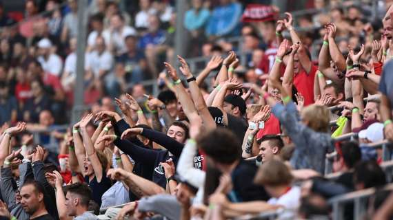 Il sottosegretario Costa sui tifosi negli stadi: "Possibile una tappa col 75% di capienza"