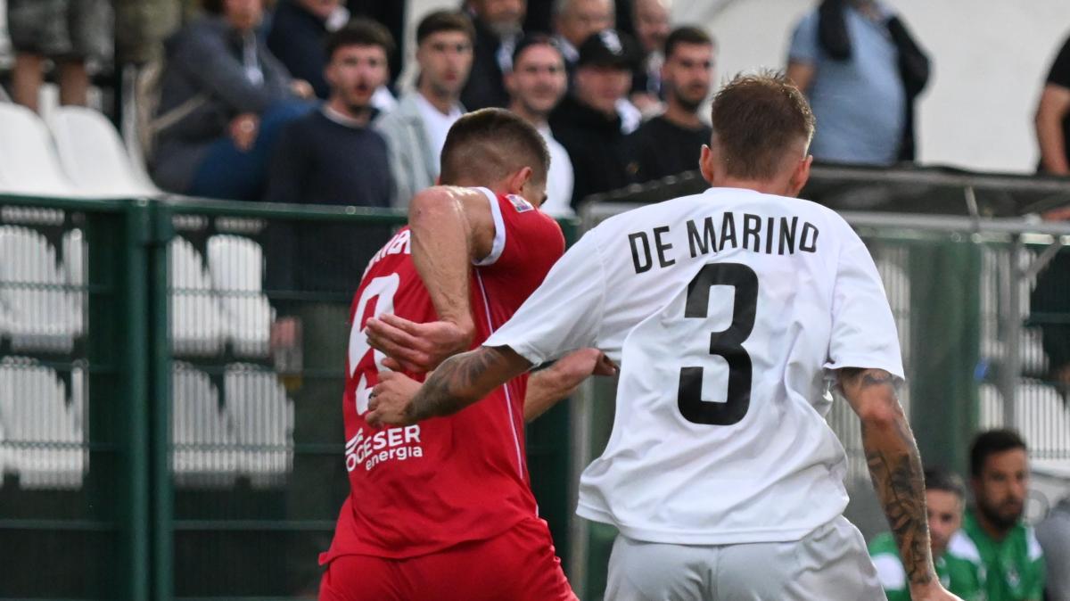 Pro Vercelli, si lavoro al ritorno di De Marino: operazione a titolo definitivo