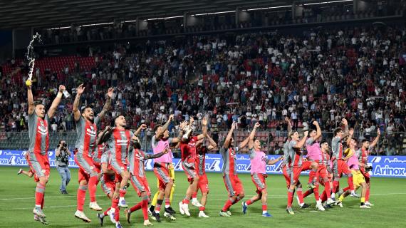 La Cremonese vince e va in testa, La Provincia di Cremona: "Salutate la capolista"