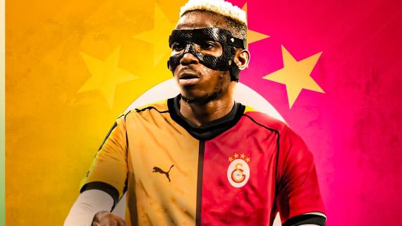 Osimhen si è sbloccato con il Galatasaray, il nigeriano mostra una maglietta: "Finally"