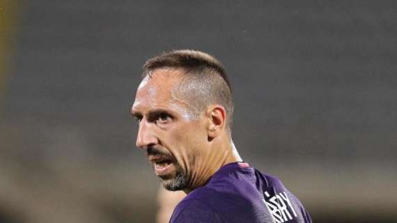 Fiorentina, apprensione per Ribery: esce per un colpo alla caviglia già operata