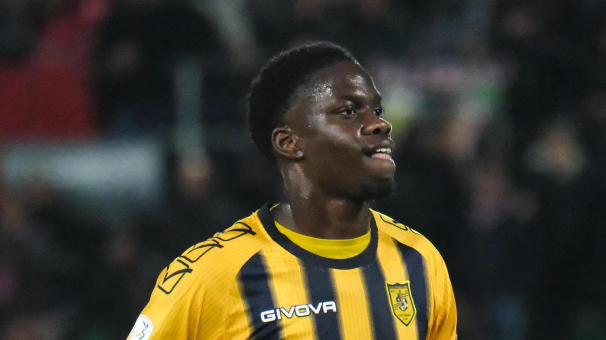 Il Pisa guarda in casa Juve Stabia: non solo Confente nel mirino. Piace Correia