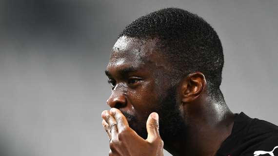 Primo giorno di Milan per Tomori: "Felice di essere di nuovo qui ed iniziare la stagione"