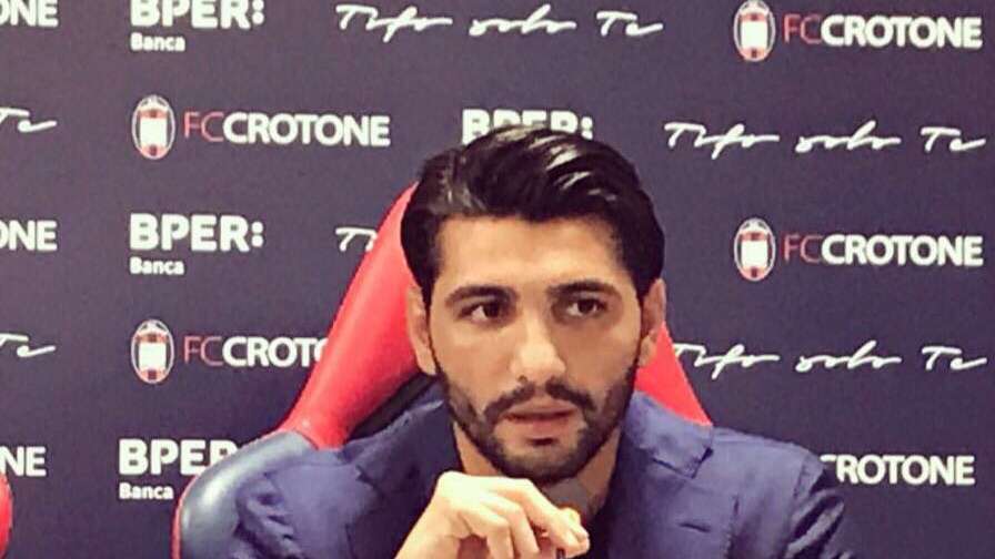 Vrenna torna a Crotone: "Felice ed entusiasta. Dobbiamo riconquistare i tifosi"