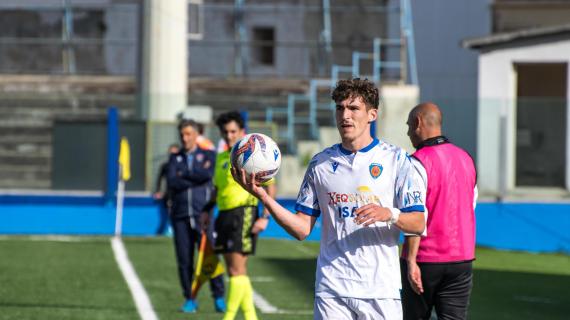 Benevento, prolungato il contratto del terzino Sena: ha firmato un triennale