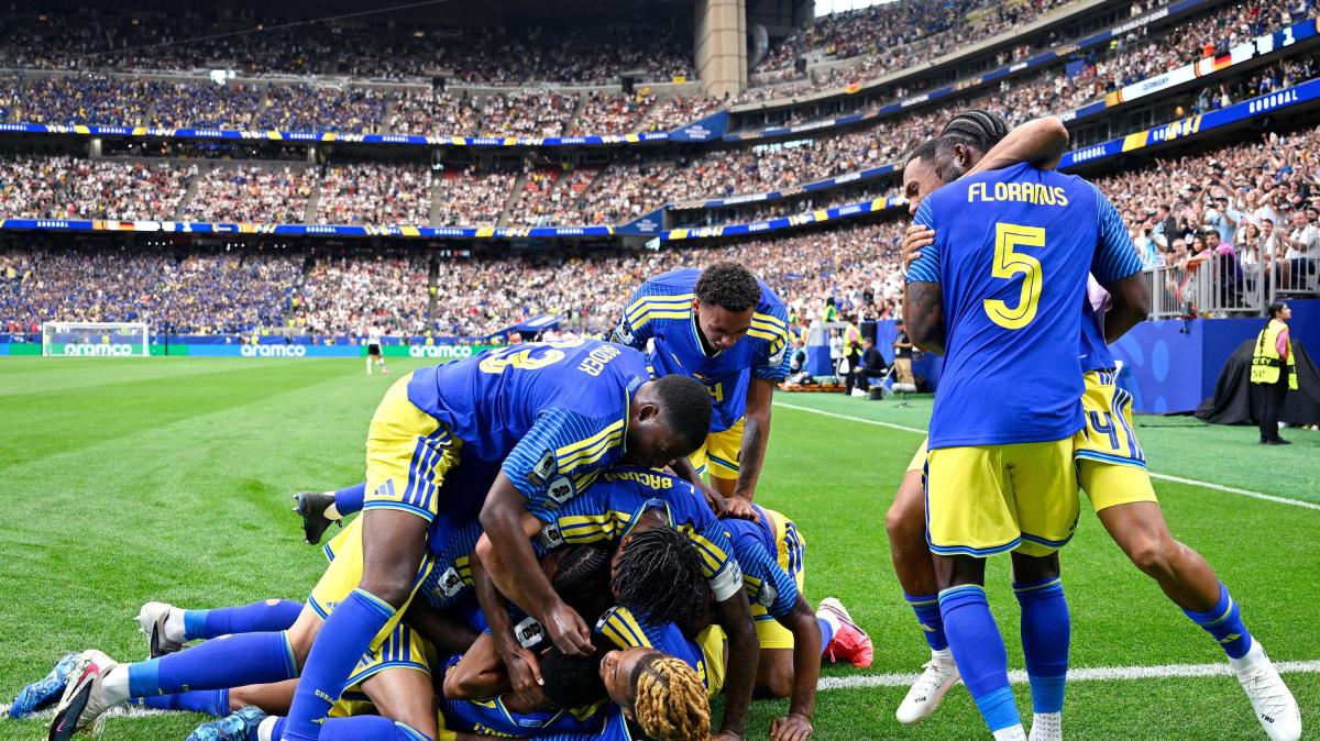 Curaçao, Room: "Eravamo con gli spartani alle Termopili. Ora sono diventato una star globale"