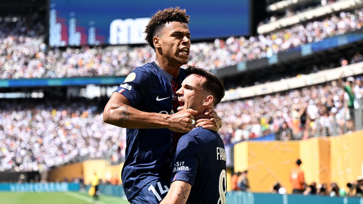 Monaco-PSG 2-3, rimonta fatta e finita da Doué: entra e fa doppietta, Golovin espulso