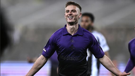 Le pagelle di Gudmundsson: terzo gol di fila che affossa la Juventus, riecco il vero Gud