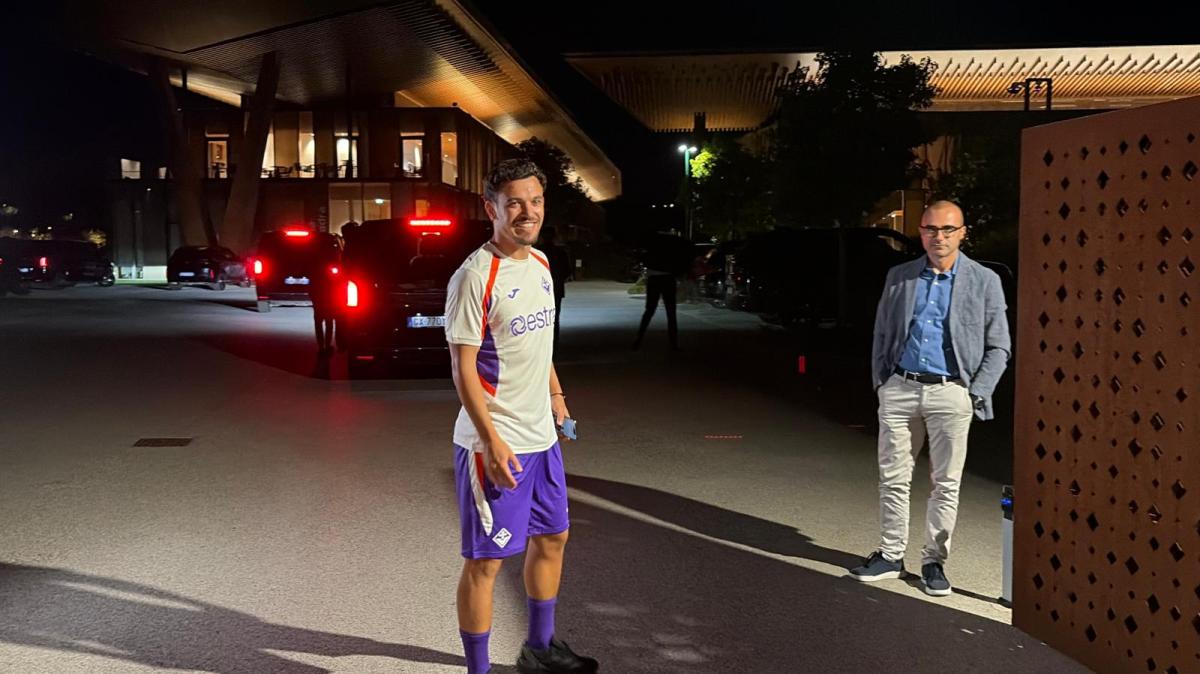 Fiorentina, Goncalves è al Viola Park: "Sono felice". Arriva in prestito con obbligo condizionato