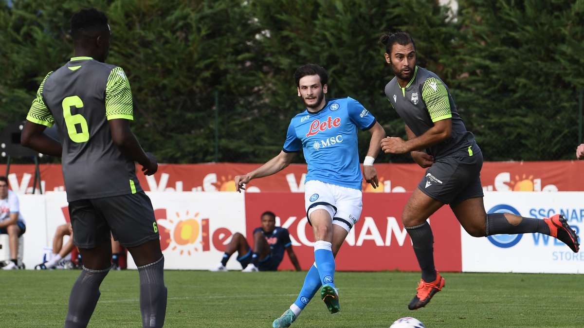 Napoli, Kvaratskhelia sul ruolo: "Ala sinistra il mio preferito. Ma gioco ovunque, anche a destra"