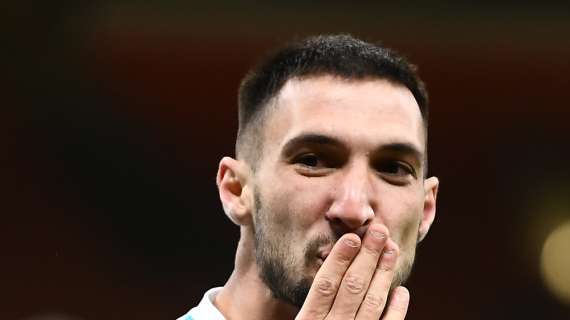 Politano parla di Italia ma... non di Napoli: "Club in silenzio stampa, mi mettete in difficoltà"
