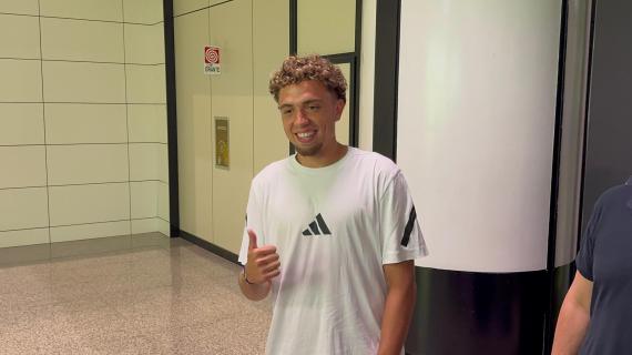 Roma, ecco il primo colpo dell'era Gasperini. El Aynaoui è arrivato a Fiumicino: le immagini